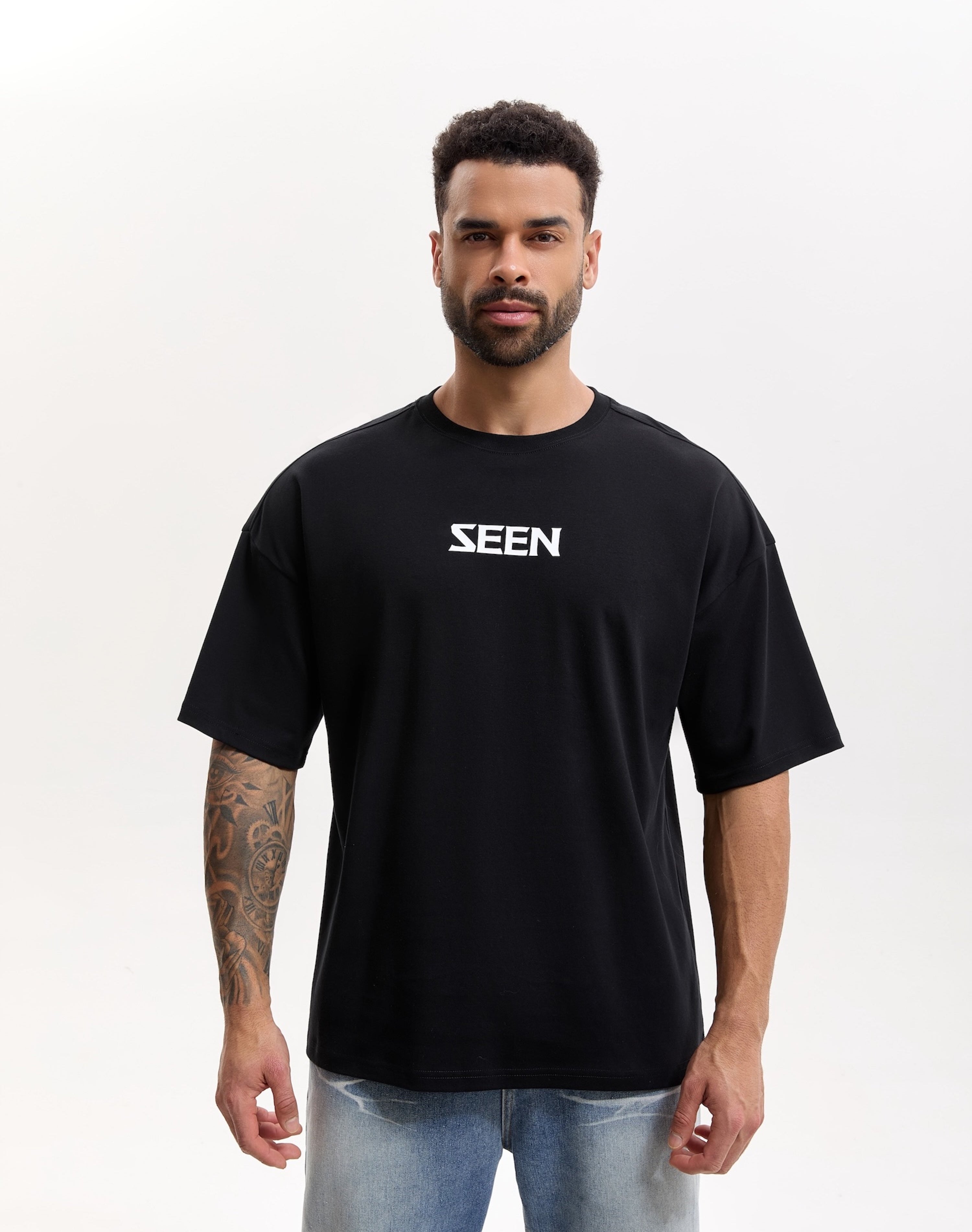 Essential Oversized Logo T-shirt