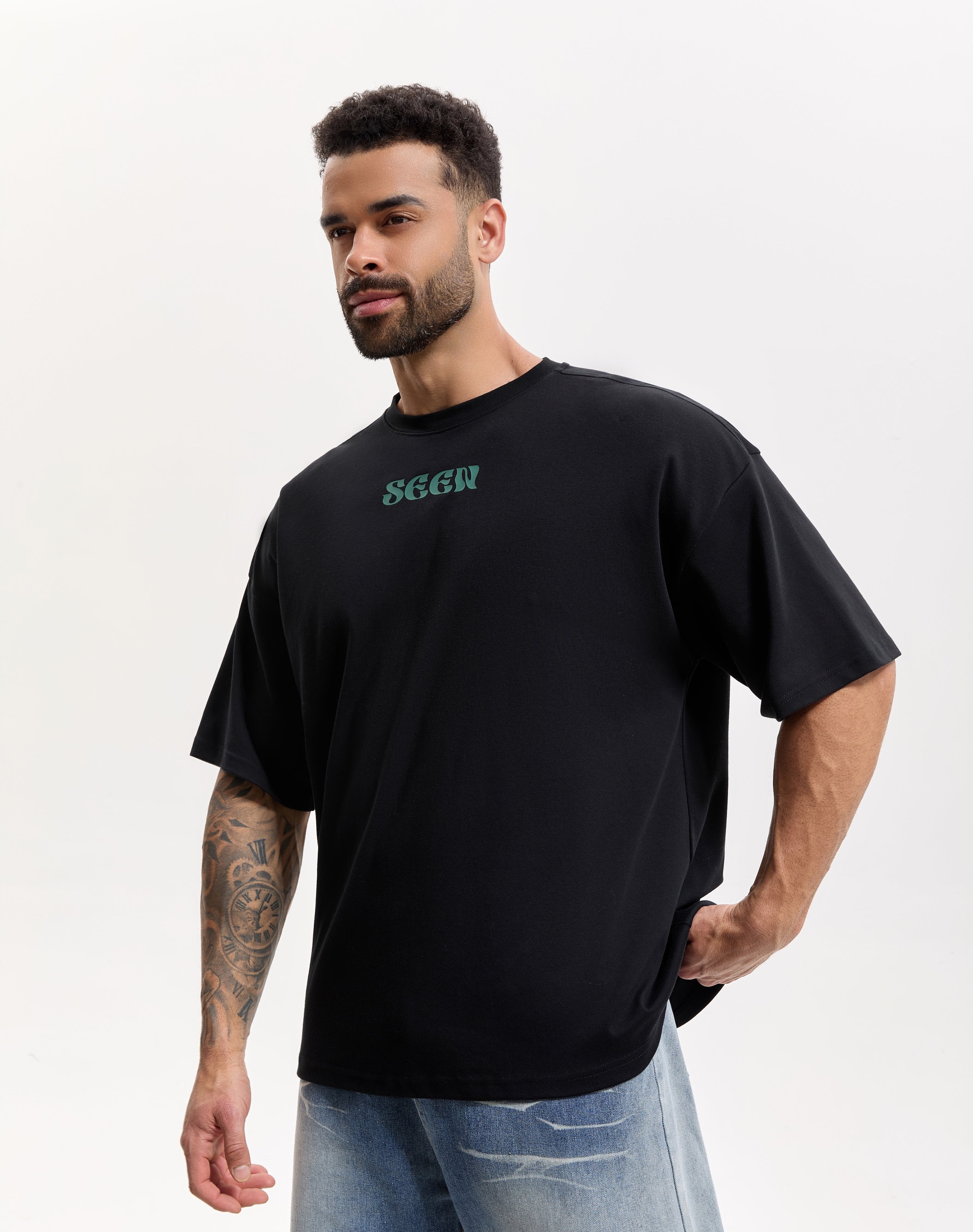 NUWA Oversized Graphic T-Shirt