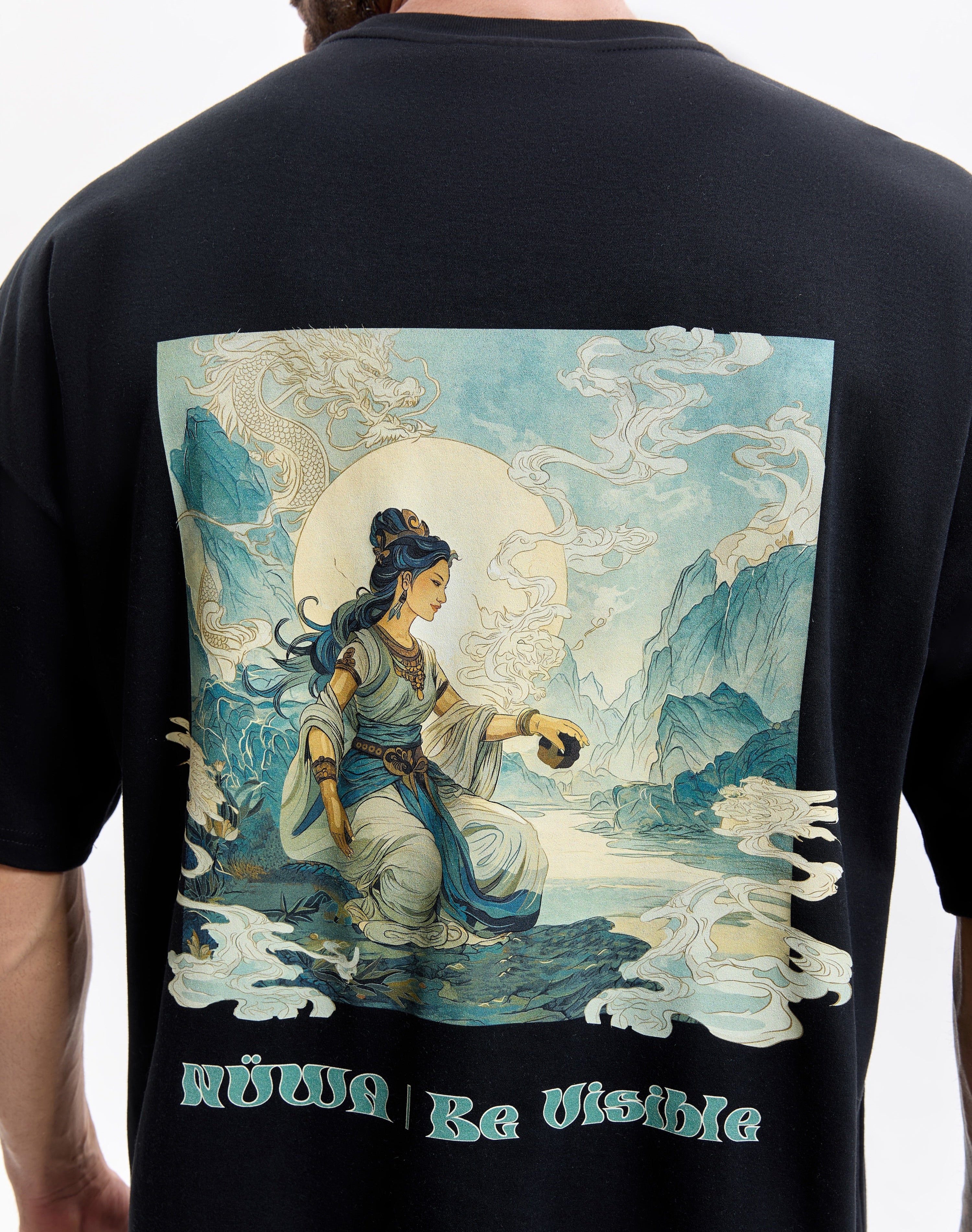 NUWA Oversized Graphic T-Shirt